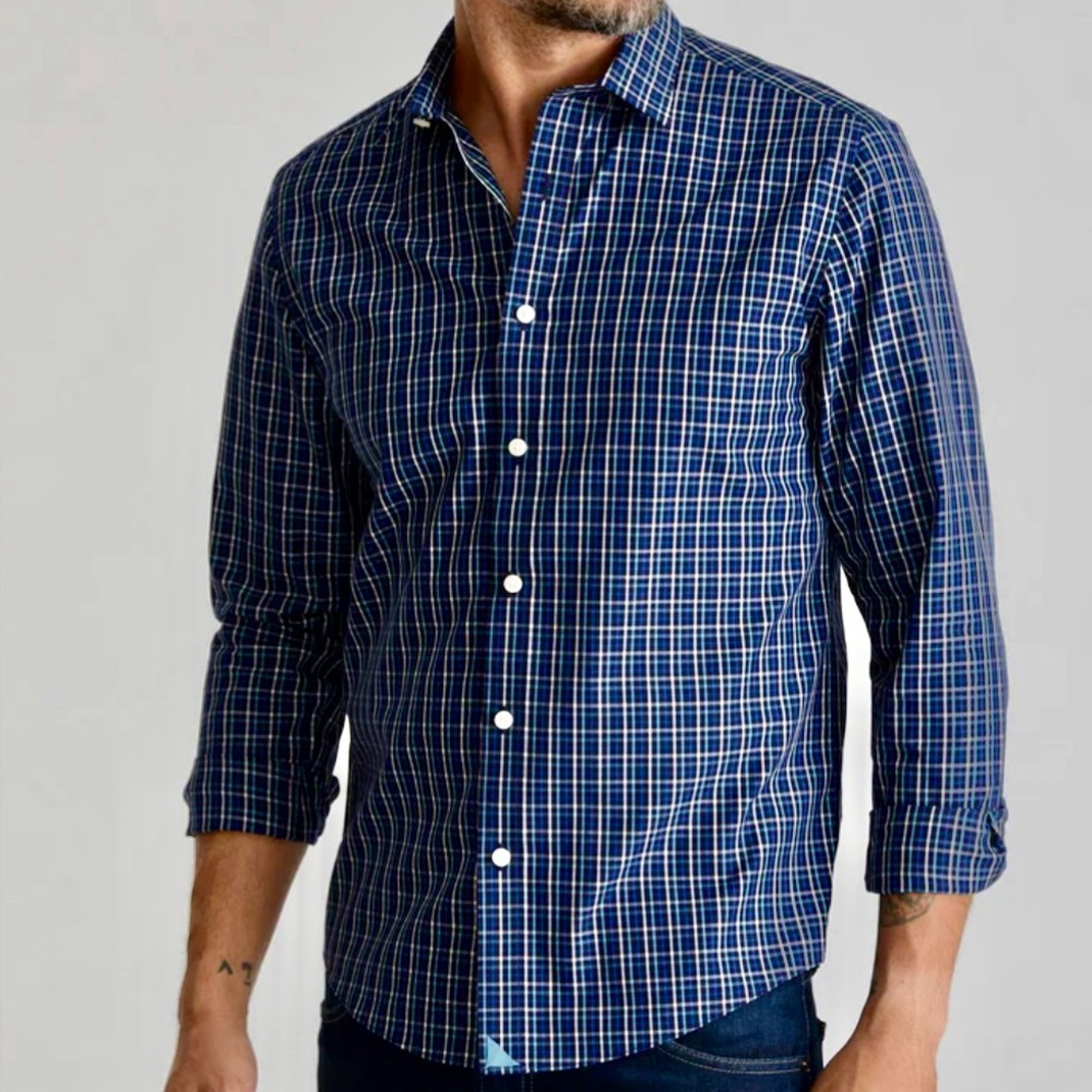 UNTUCKit | Men's 100% Cotton “ Armstrong” Relaxed Fit Wrinkle Free Shirt in Blue